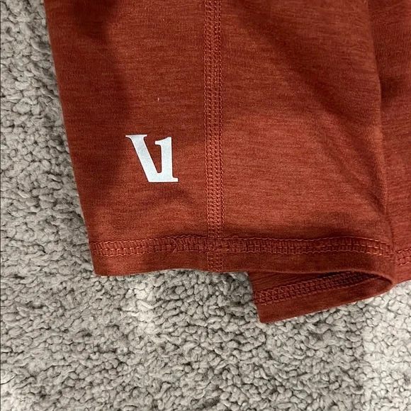 Vuori Rust Quarter-Zip - Picture 5 of 5